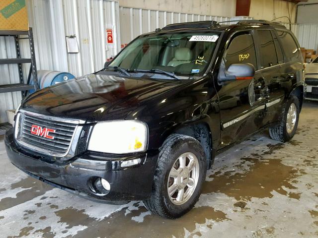 1GKDT13S052210044 - 2005 GMC ENVOY BLACK photo 2