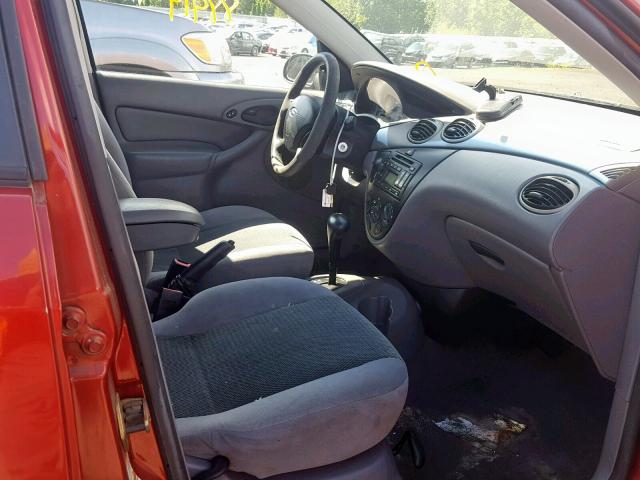 1FAHP34303W156440 - 2003 FORD FOCUS SE C RED photo 5