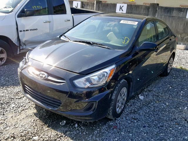 KMHCT4AE7HU170796 - 2017 HYUNDAI ACCENT SE BLACK photo 2