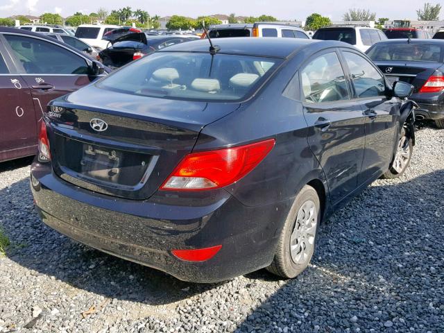 KMHCT4AE7HU170796 - 2017 HYUNDAI ACCENT SE BLACK photo 4