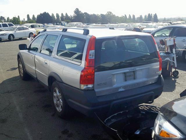 YV1SZ592051193844 - 2005 VOLVO XC70 SILVER photo 3