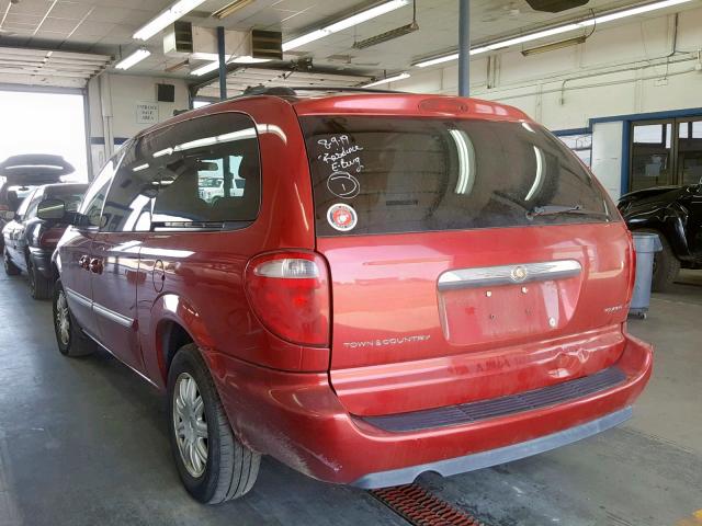 2A4GP54L56R739434 - 2006 CHRYSLER TOWN & COU RED photo 3