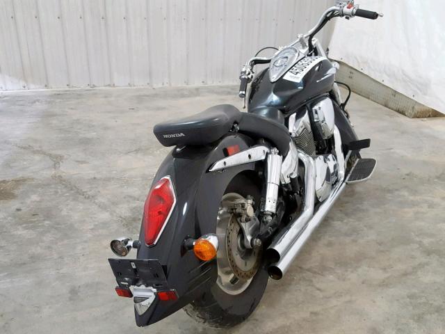 1HFSC52676A313845 - 2006 HONDA VTX1300 R BLACK photo 4