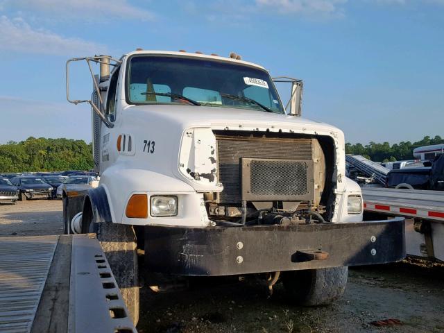 2FZHAZCV64AM35713 - 2004 STERLING TRUCK LT 9500 WHITE photo 1