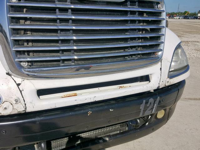 1FUJA6CG85LU38924 - 2005 FREIGHTLINER CONVENTION WHITE photo 9