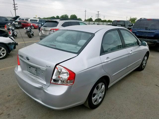 KNAFE221695589128 - 2009 KIA SPECTRA EX SILVER photo 4