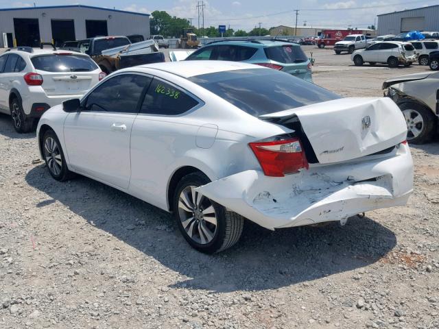 1HGCS12329A008081 - 2009 HONDA ACCORD LX WHITE photo 3