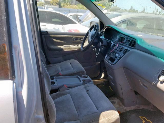 2HKRL18591H503843 - 2001 HONDA ODYSSEY LX SILVER photo 5