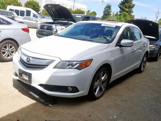 19VDE1F72EE007956 - 2014 ACURA ILX 20 TEC WHITE photo 2