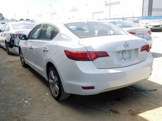 19VDE1F72EE007956 - 2014 ACURA ILX 20 TEC WHITE photo 3