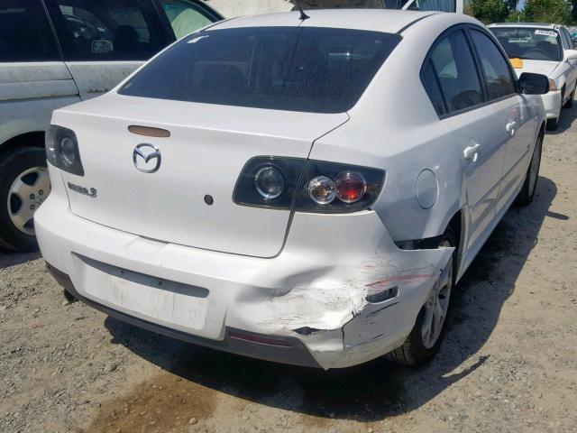 JM1BK323371746006 - 2007 MAZDA 3 S WHITE photo 4