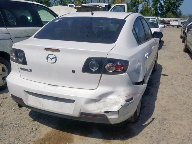 JM1BK323371746006 - 2007 MAZDA 3 S WHITE photo 9