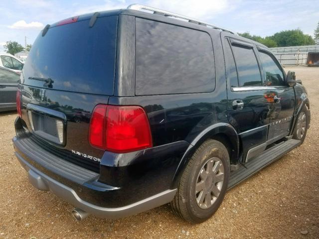 5LMFU28R74LJ39570 - 2004 LINCOLN NAVIGATOR შავი ფოტო 4