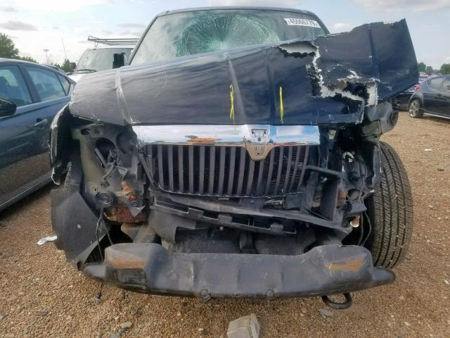 5LMFU28R74LJ39570 - 2004 LINCOLN NAVIGATOR შავი ფოტო 9