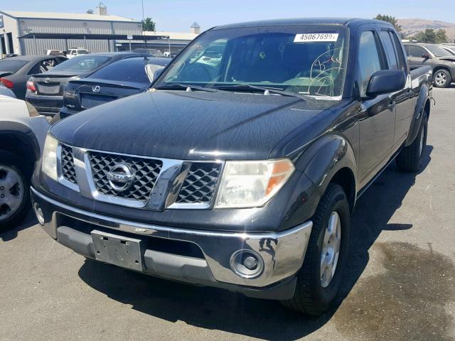 1N6AD09U17C460031 - 2007 NISSAN FRONTIER C BLACK photo 2