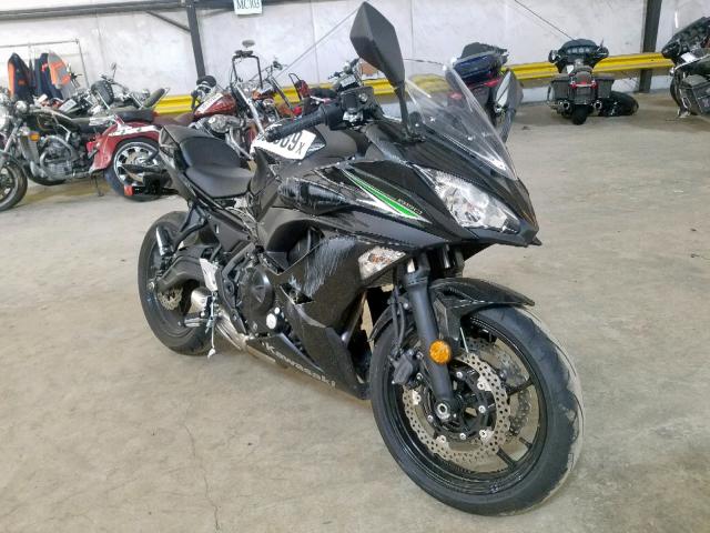 JKAEXEJ17HDA01735 - 2017 KAWASAKI EX650 J BLACK photo 1