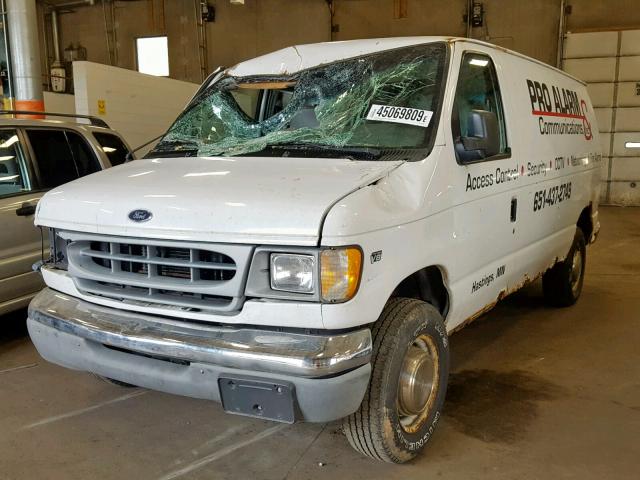 1FTNE24L11HA12930 - 2001 FORD E250 WHITE photo 2