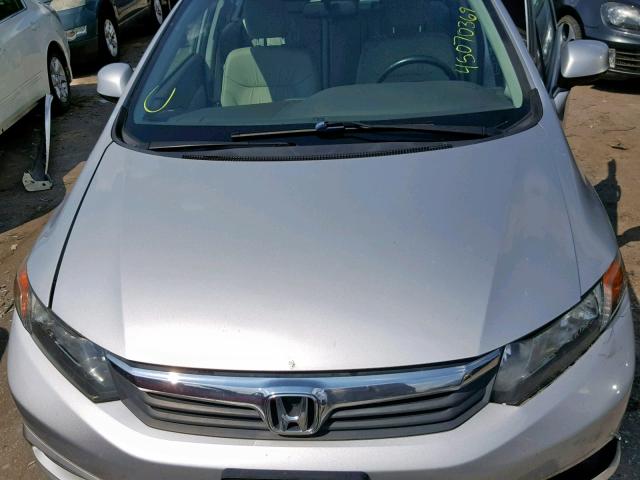2HGFB2F91CH506704 - 2012 HONDA CIVIC EXL 银色 照片 7