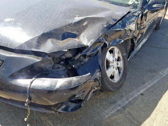 2G2WP552181165301 - 2008 PONTIAC GRAND PRIX TWO TONE photo 9