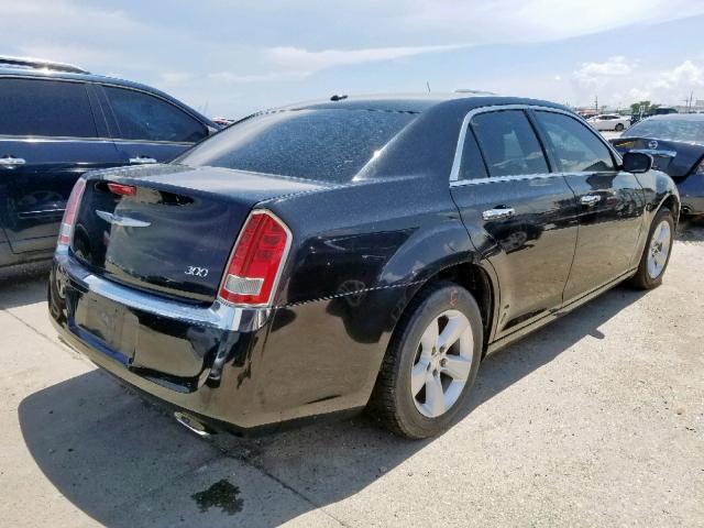 2C3CA5CG1BH547250 - 2011 CHRYSLER 300 LIMITE BLACK photo 4