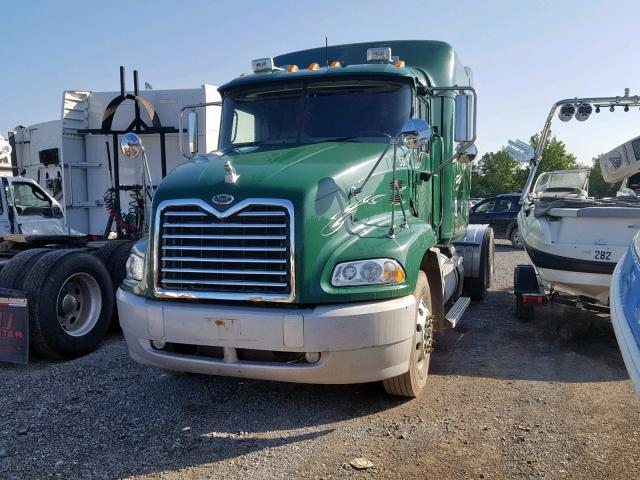 1M1AK06Y76N010323 - 2006 MACK 600 CXN600 GREEN photo 2