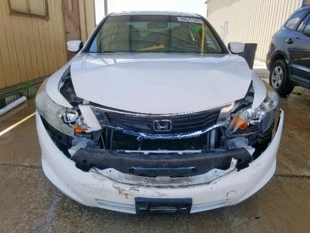 1HGCP2F85AA190019 - 2010 HONDA ACCORD EXL WHITE photo 9