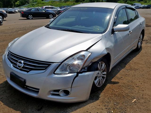 1N4AL2AP0BN472455 - 2011 NISSAN ALTIMA BAS SILVER photo 2