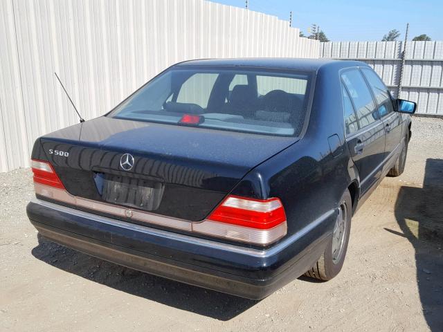 WDBGA51GXXA423918 - 1999 MERCEDES-BENZ S 500 BLACK photo 4