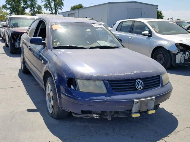 WVWPD23B1YE193950 - 2000 VOLKSWAGEN PASSAT GLX 蓝色 照片 1