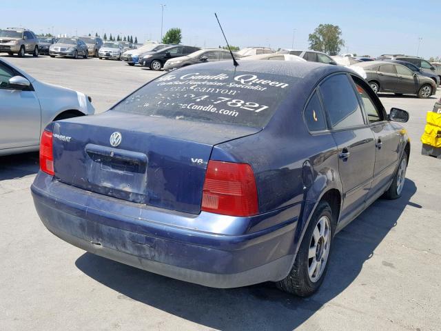 WVWPD23B1YE193950 - 2000 VOLKSWAGEN PASSAT GLX 蓝色 照片 4