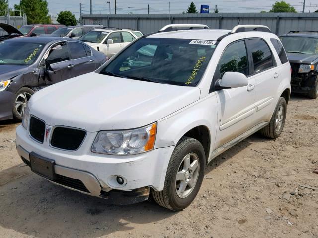 2CKDL43FX96247880 - 2009 PONTIAC TORRENT WHITE photo 2