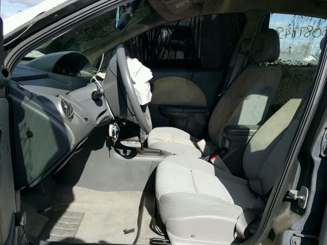 1G8AJ55F17Z168922 - 2007 SATURN ION LEVEL GRAY photo 5