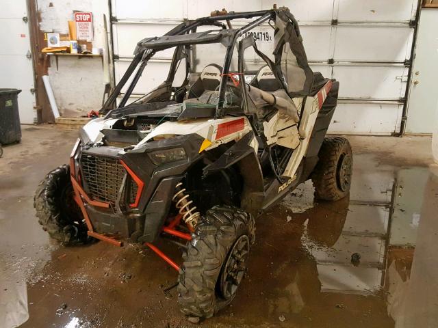 3NSVDE920KF581224 - 2019 POLARIS RZR XP TUR WHITE photo 2