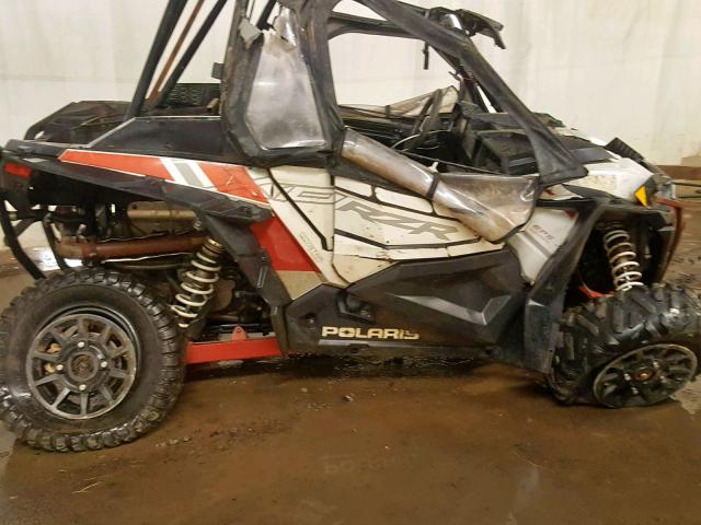 3NSVDE920KF581224 - 2019 POLARIS RZR XP TUR WHITE photo 9