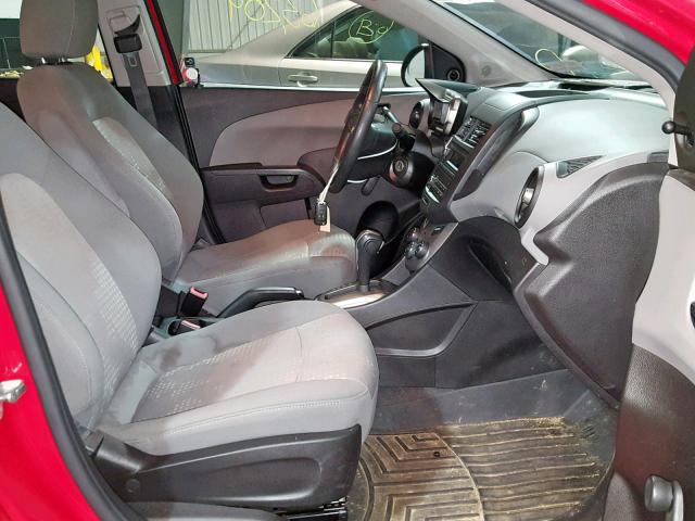 1G1JA5SG3D4144013 - 2013 CHEVROLET SONIC LS 红色 照片 5