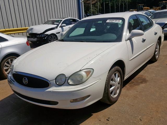 2G4WD532651261780 - 2005 BUICK LACROSSE C WHITE photo 2