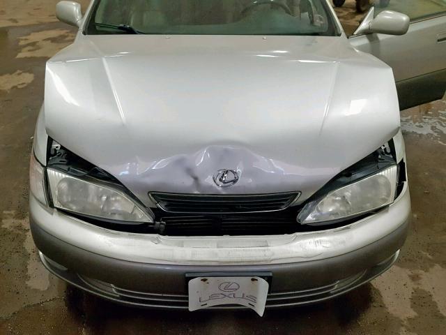 JT8BF28G5X5072635 - 1999 LEXUS ES 300 TAN photo 7