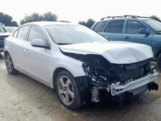 YV1622FS1C2146273 - 2012 VOLVO S60 T5 WHITE photo 1