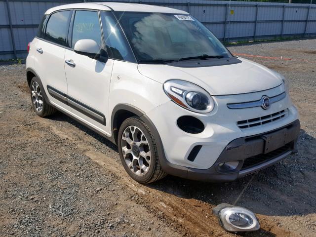 ZFBCFADH1EZ010687 - 2014 FIAT 500L TREKK WHITE photo 1