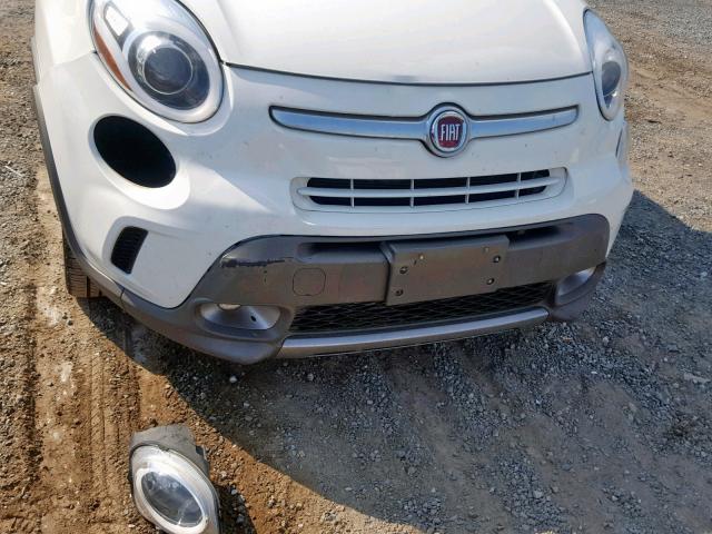 ZFBCFADH1EZ010687 - 2014 FIAT 500L TREKK WHITE photo 9