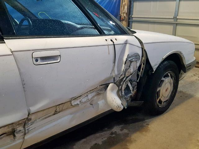 1G3HN53L7PH336263 - 1993 OLDSMOBILE 88 ROYALE WHITE photo 9