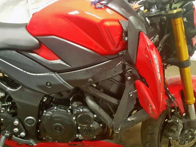 JS1C533B8J2100134 - 2018 SUZUKI GSX-S750 RED photo 7