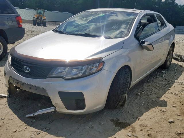 KNAFU6A23C5593696 - 2012 KIA FORTE EX SILVER photo 9