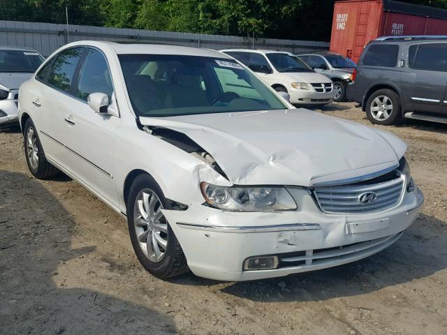 KMHFC46F98A266588 - 2008 HYUNDAI AZERA SE WHITE photo 1