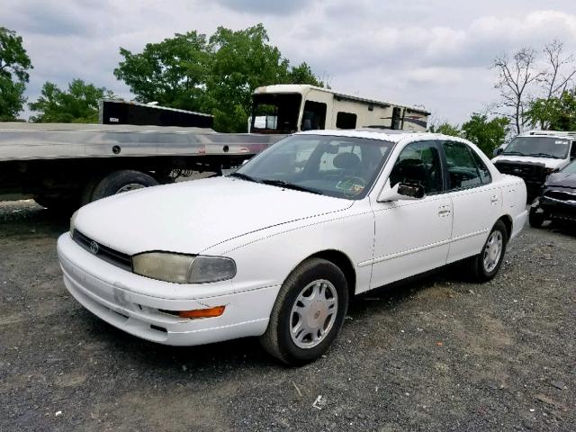 4T1VK13E0PU049338 - 1993 TOYOTA CAMRY XLE WHITE photo 2