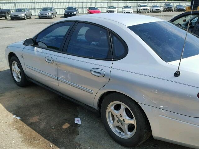 1FAFP55S43A113340 - 2003 FORD TAURUS SES SILVER photo 10