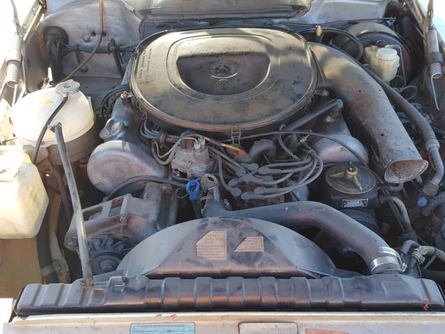 10702412016037 - 1977 MERCEDES-BENZ 450SLC SILVER photo 7