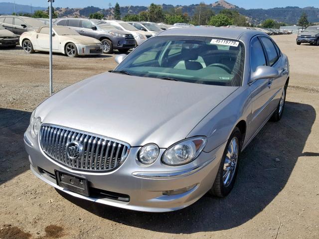2G4WD582781330697 - 2008 BUICK LACROSSE C SILVER photo 2