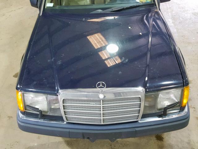 WDBEA34E1PB933106 - 1993 MERCEDES-BENZ 400 E BLUE photo 7