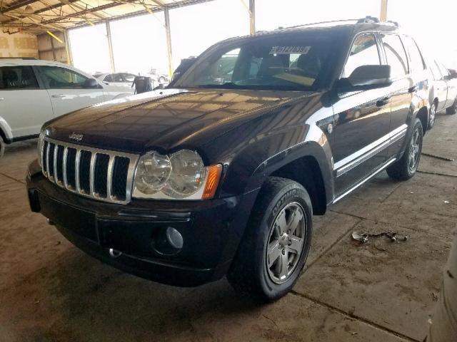 1J8HR68276C132366 - 2006 JEEP GRAND CHER BLACK photo 2